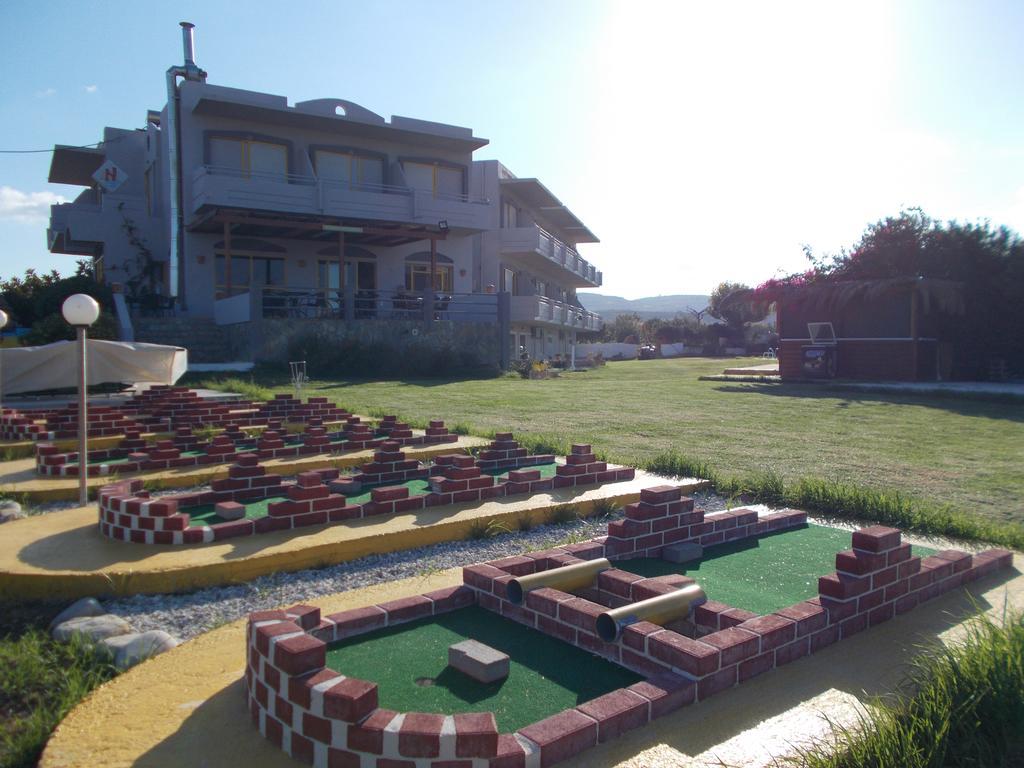 Nereides Hotel Kolymbari Exterior foto